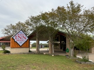 Three Rivers, TX Hospitality - 3149 Highway 72