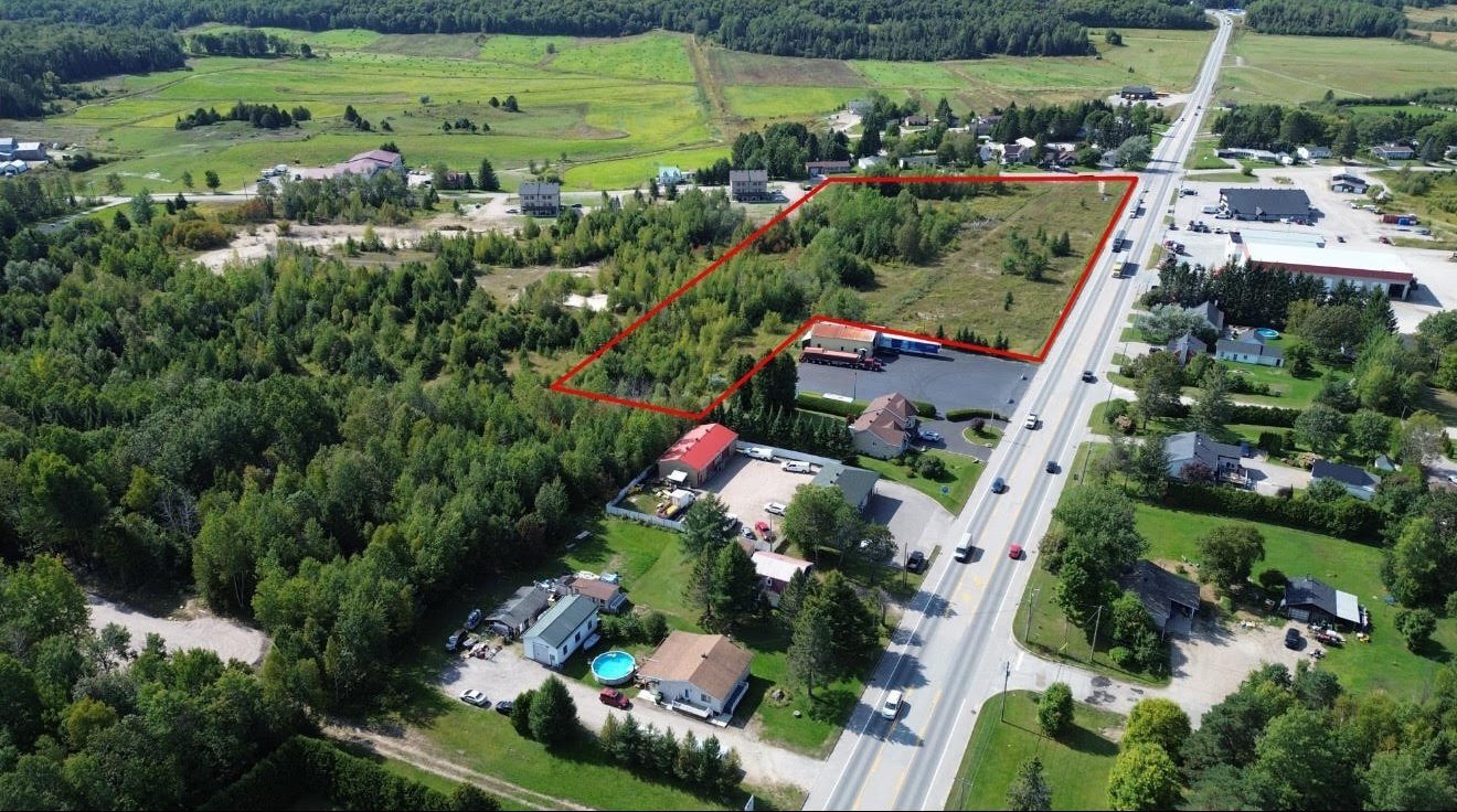 624 Boulevard, Mont-laurier, QC for Sale