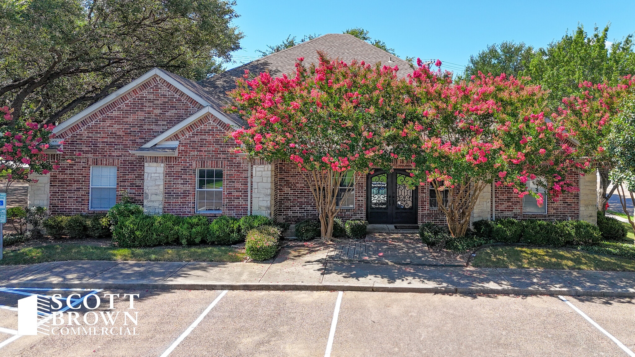 2701 Valley View Ln, Farmers Branch, TX for Rent