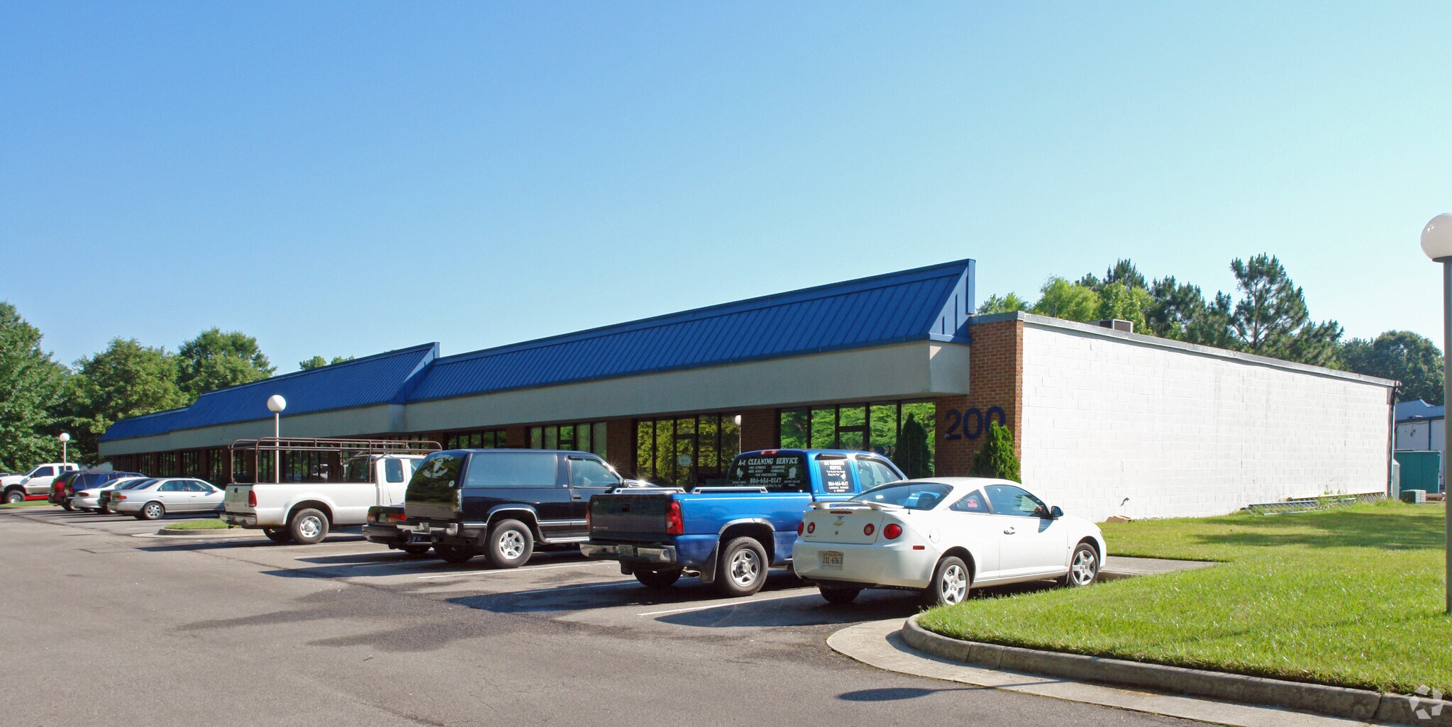 200-400 Commerce Cir, Yorktown, VA for Rent