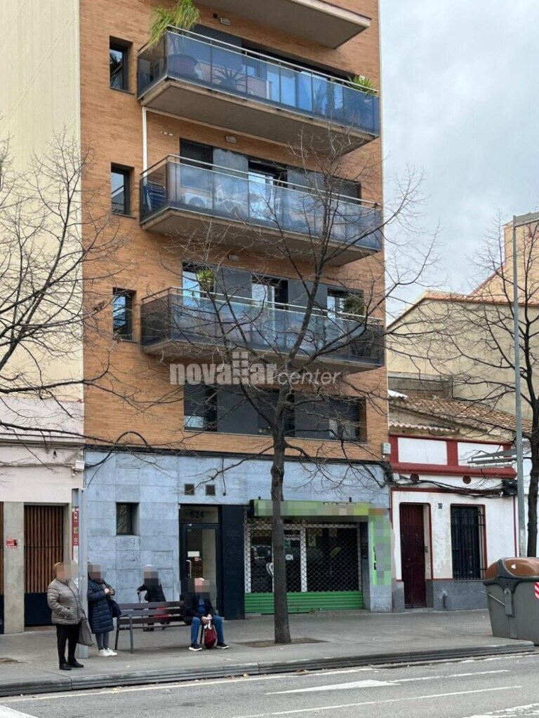 , Terrassa, BAR for Sale