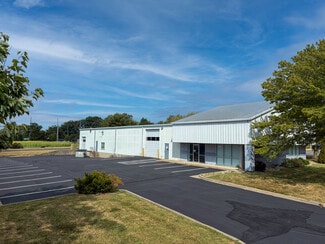 Olathe, KS Industrial - 893 N Jan-Mar Ct