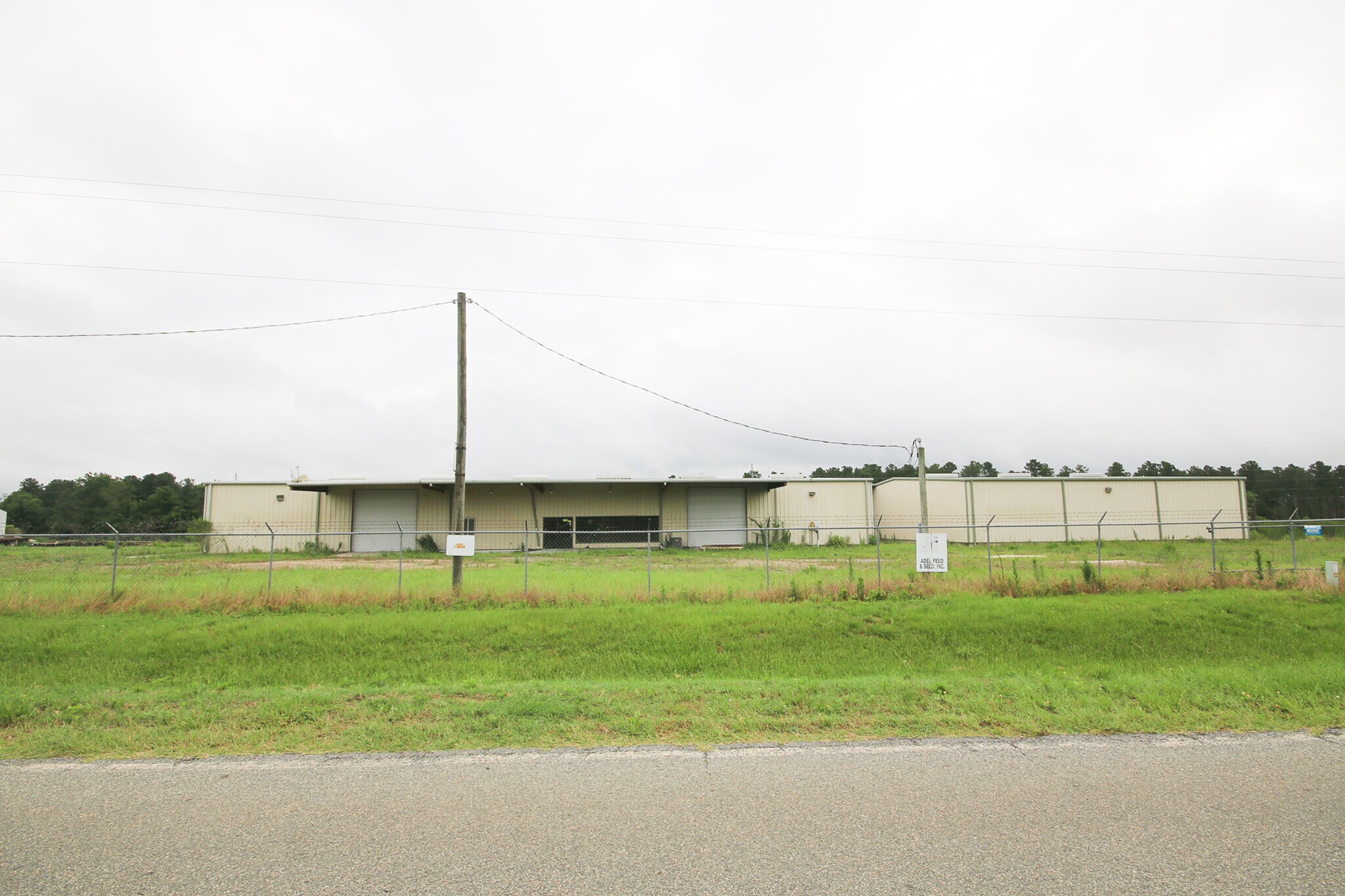 804 W Mitchell St, Adel, GA for Rent