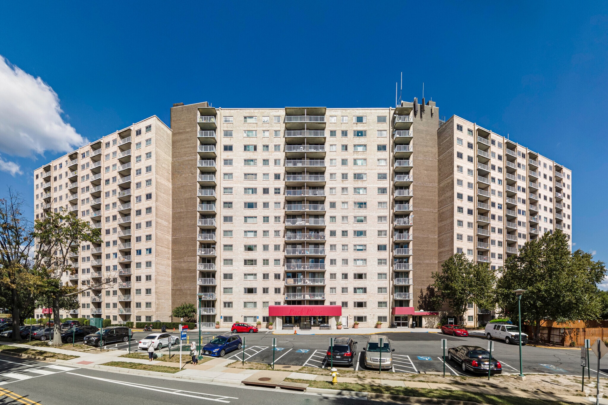 2500 N Van Dorn St, Alexandria, VA for Sale