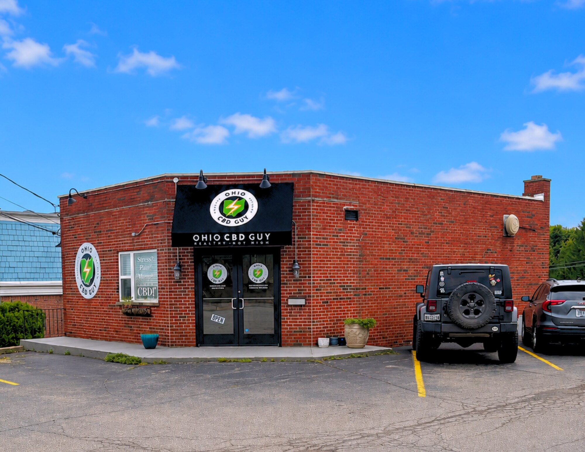 9520 Montgomery Rd, Cincinnati, OH for Rent