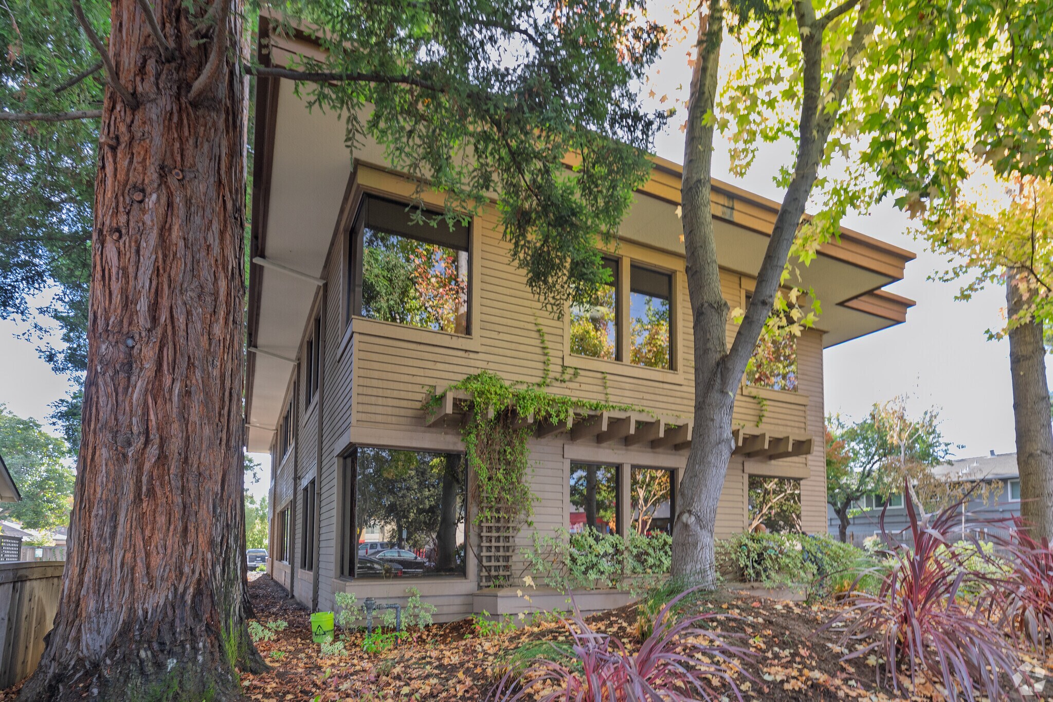 707 Menlo Ave, Menlo Park, CA for Rent