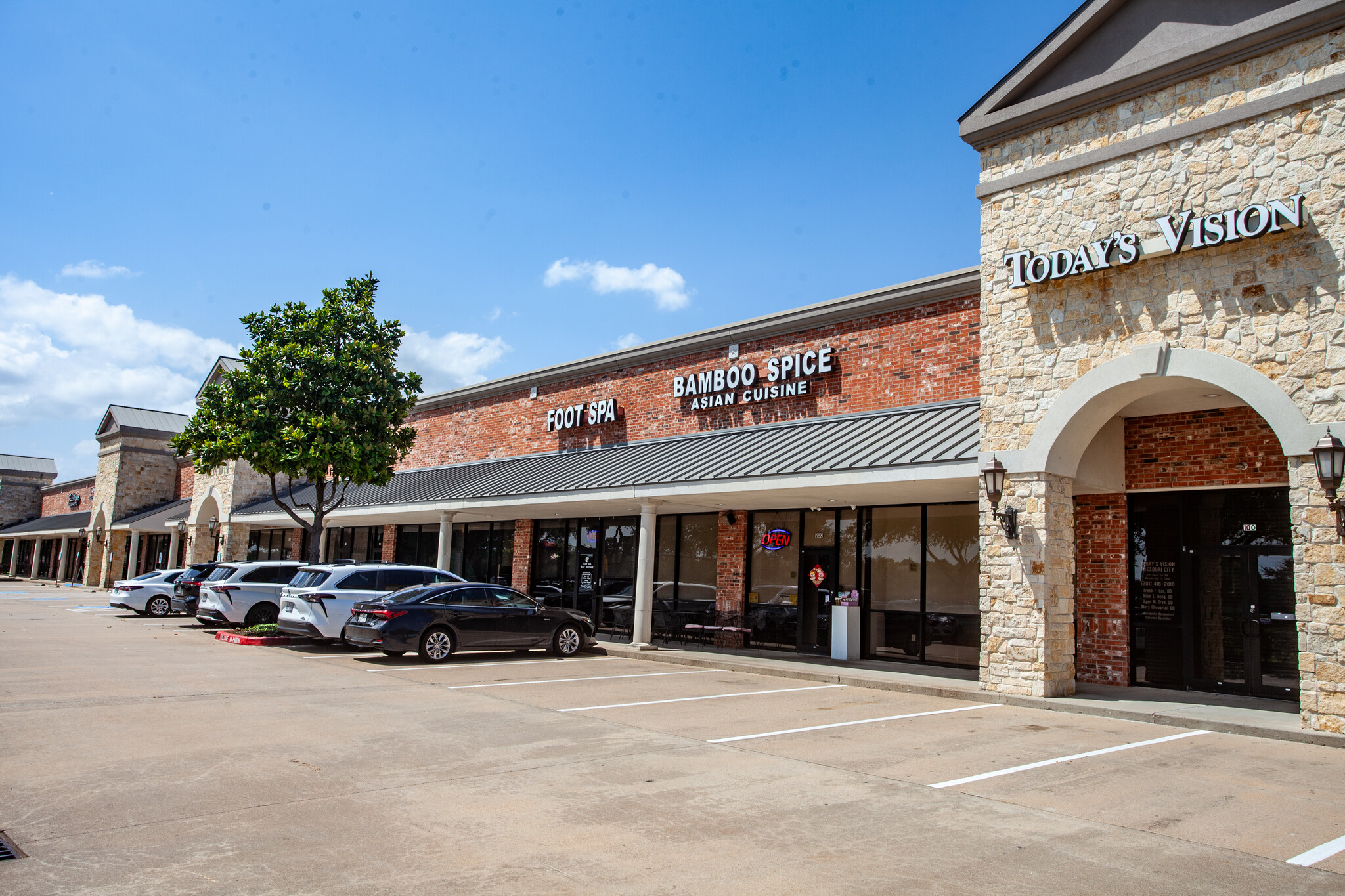9303 Highway 6, Missouri City, TX for Rent