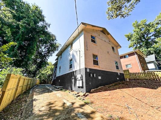 1152 Greenwich St SW, Atlanta, GA for Sale