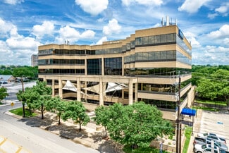 San Antonio, TX Coworking Space - 4040 Broadway St