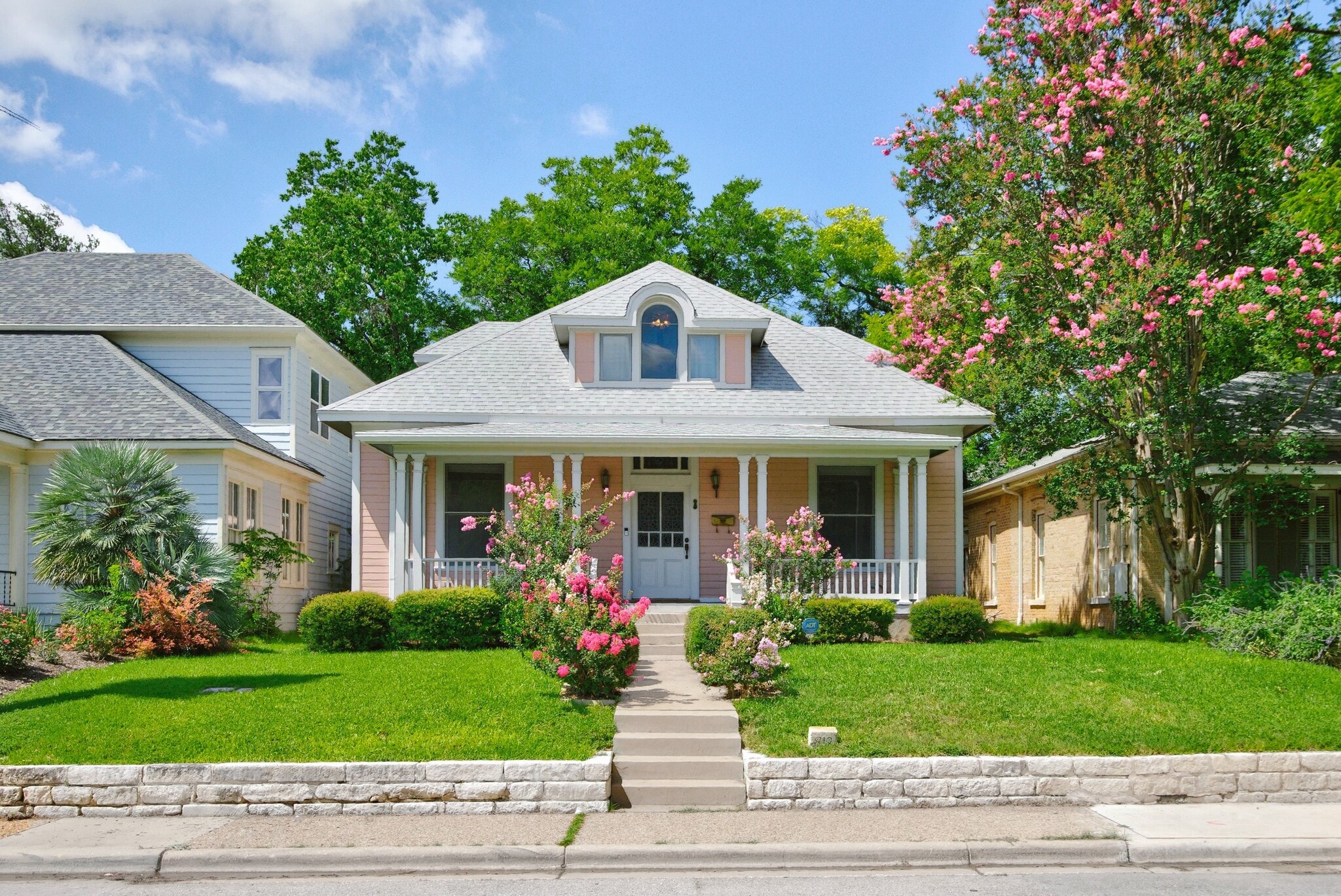 812 W 10th St, Austin, TX for Sale