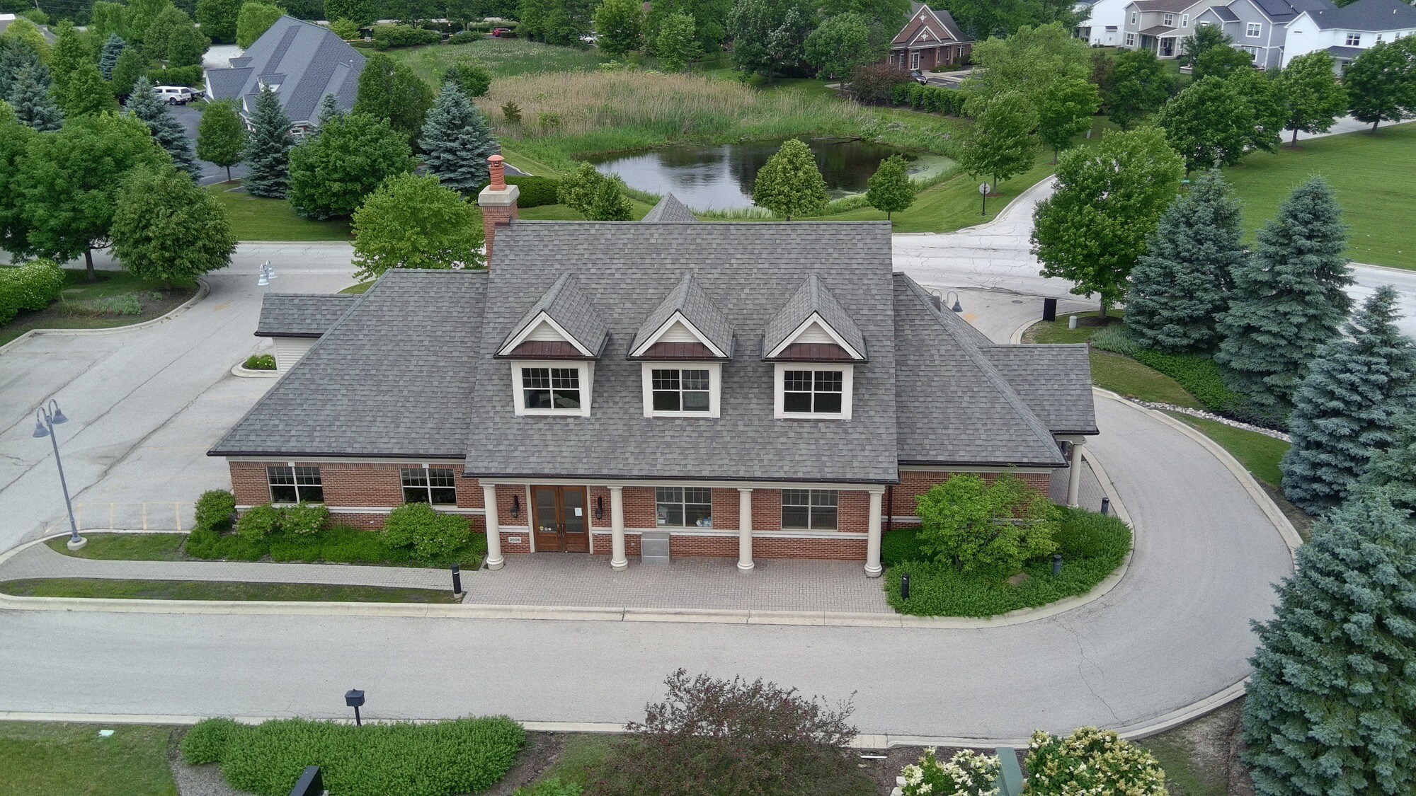 10 Landover Pky, Hawthorn Woods, IL for Sale