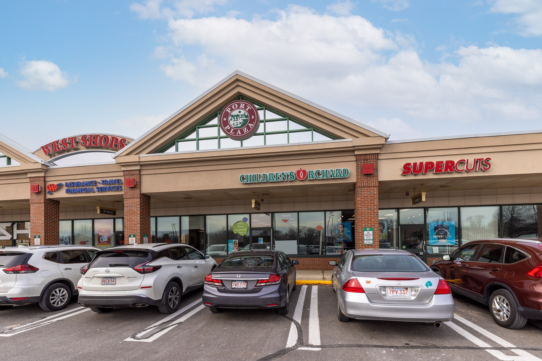 45 Storey Ave Newburyport, MA 01950 Retail Property for Lease on