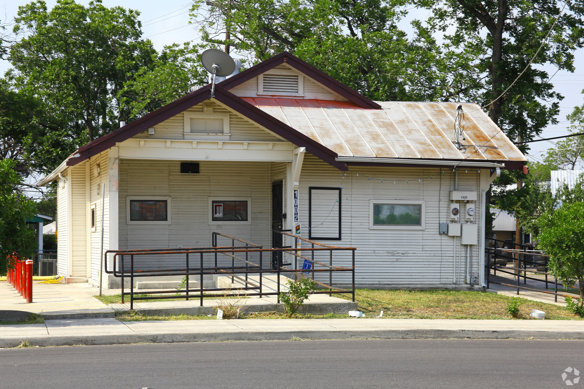 1002 Steves Ave, San Antonio, TX for Sale