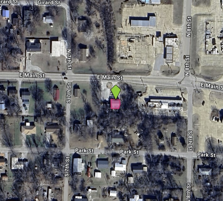702 E Main St, Flippin, AR for Sale