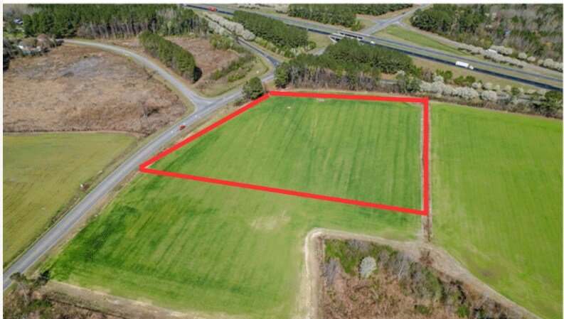 Exit 384 off I-40, Wallace, NC for Rent