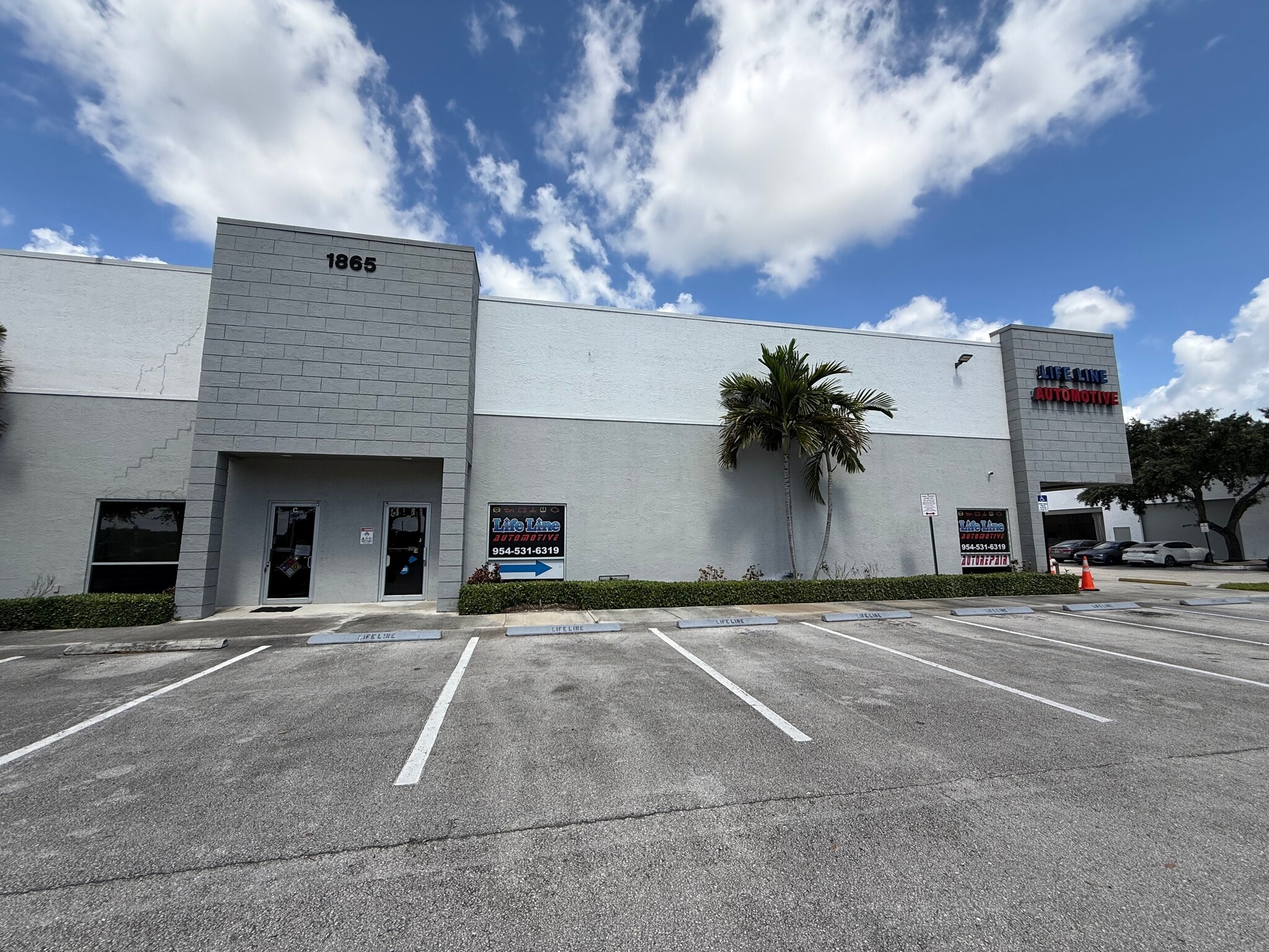 1865 S Powerline Rd, Deerfield Beach, FL for Rent