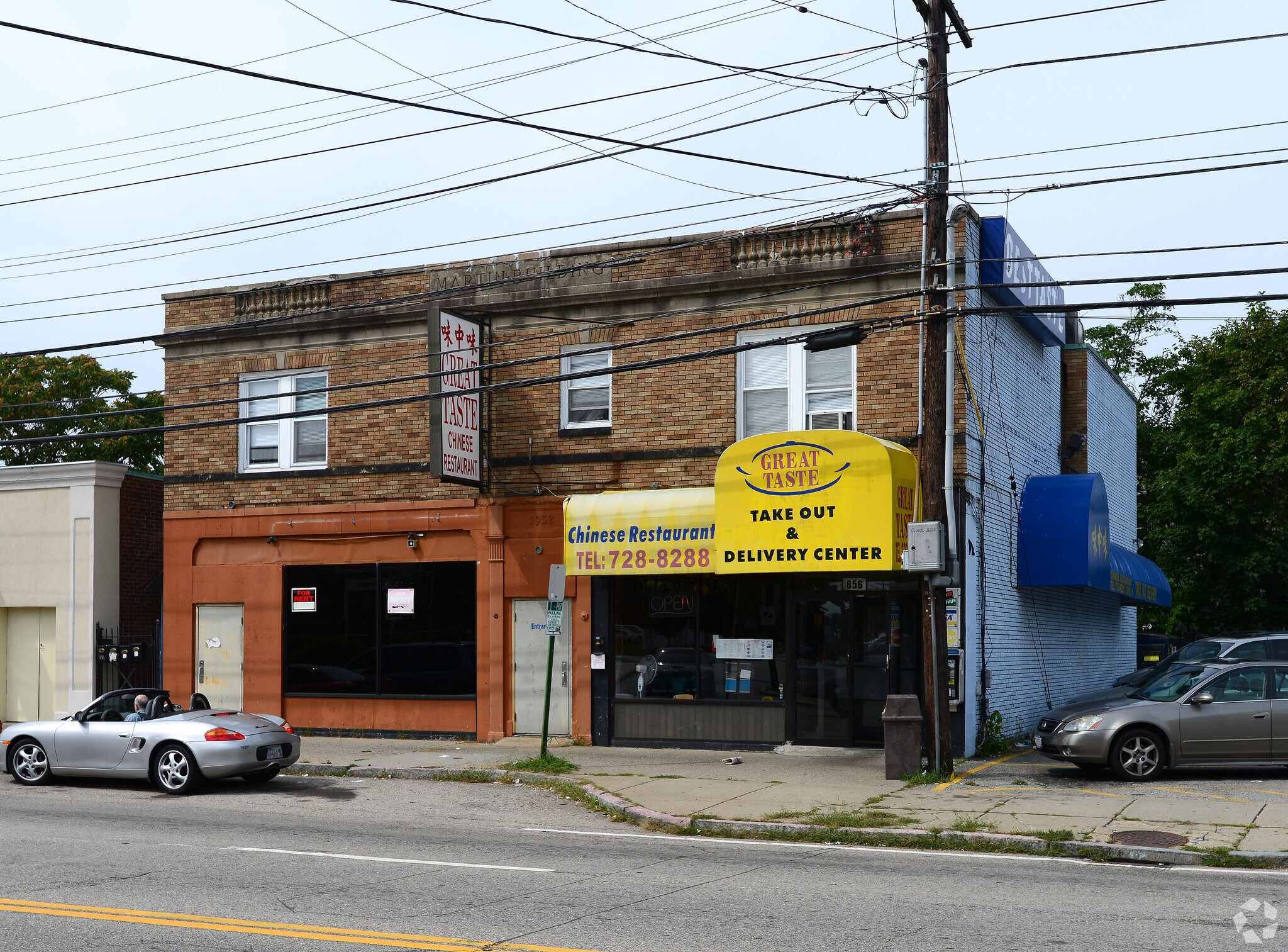 852-856 Newport Ave, Pawtucket, RI for Rent