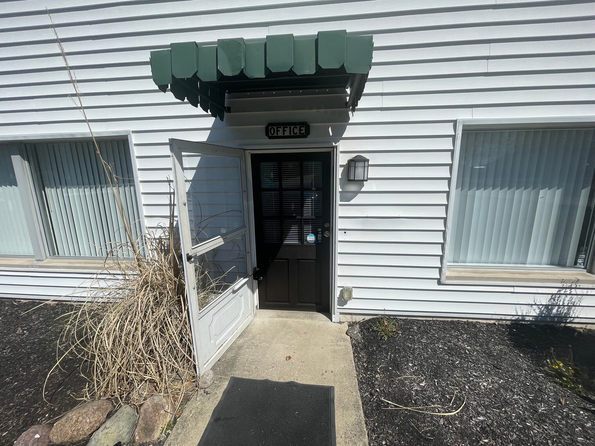 536 W Main St Eaton, OH 45320 Flex Property for Lease on
