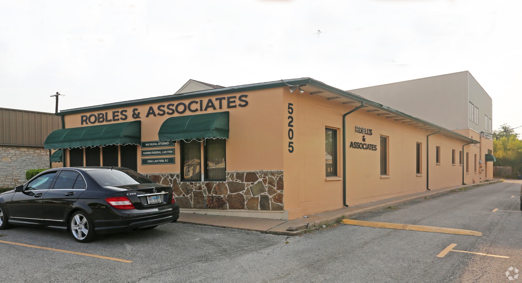 5205 Airport Blvd, Austin, TX for Rent