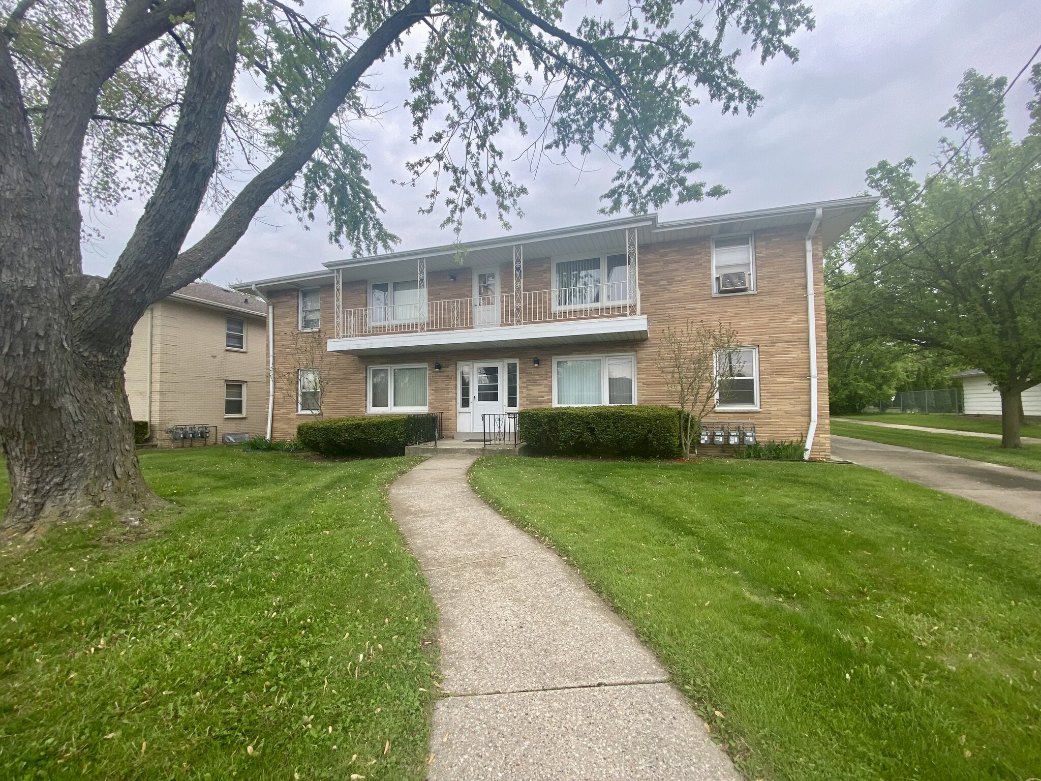 7009 W Tripoli Ave, Milwaukee, WI for Sale
