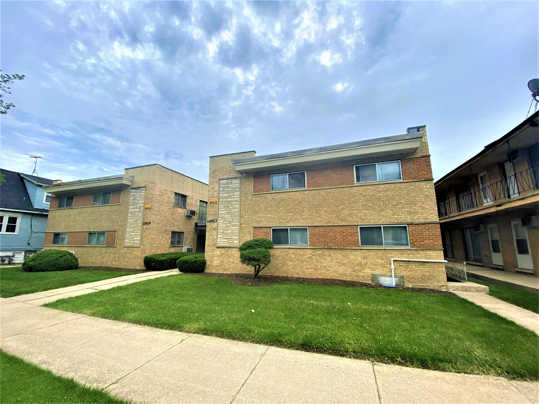 , Calumet Park, IL for Sale