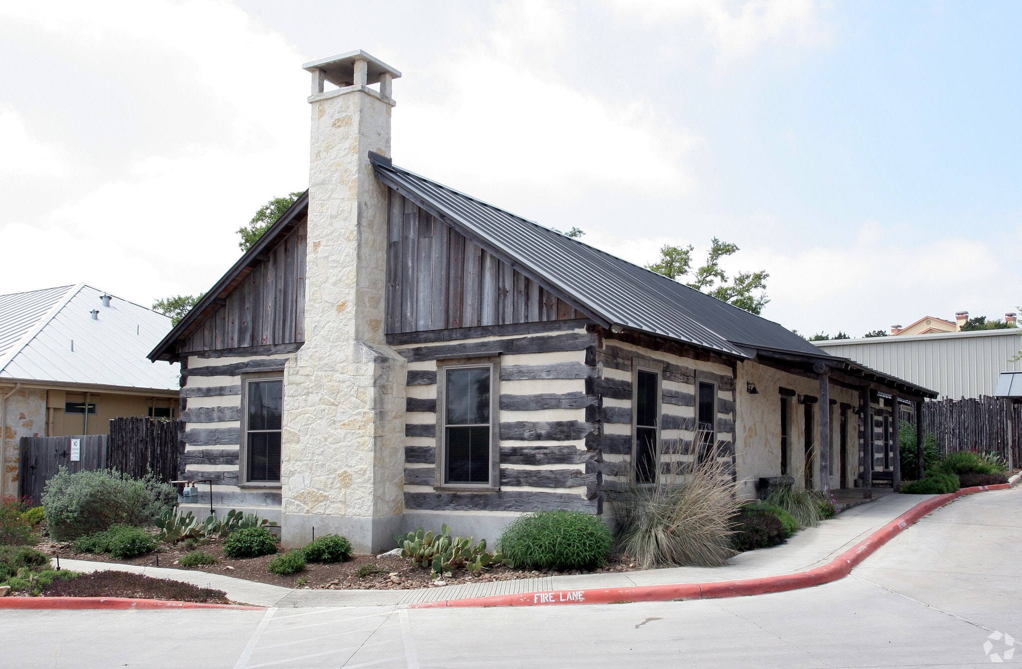 12050-1 Vance Jackson Rd, San Antonio, TX for Rent