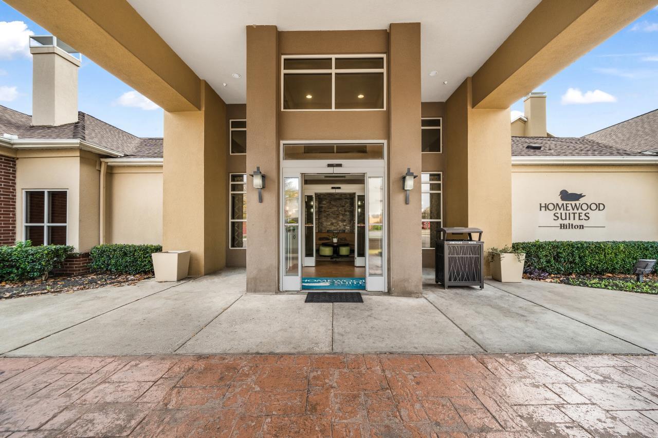 9169 Markville Dr, Dallas, TX for Sale