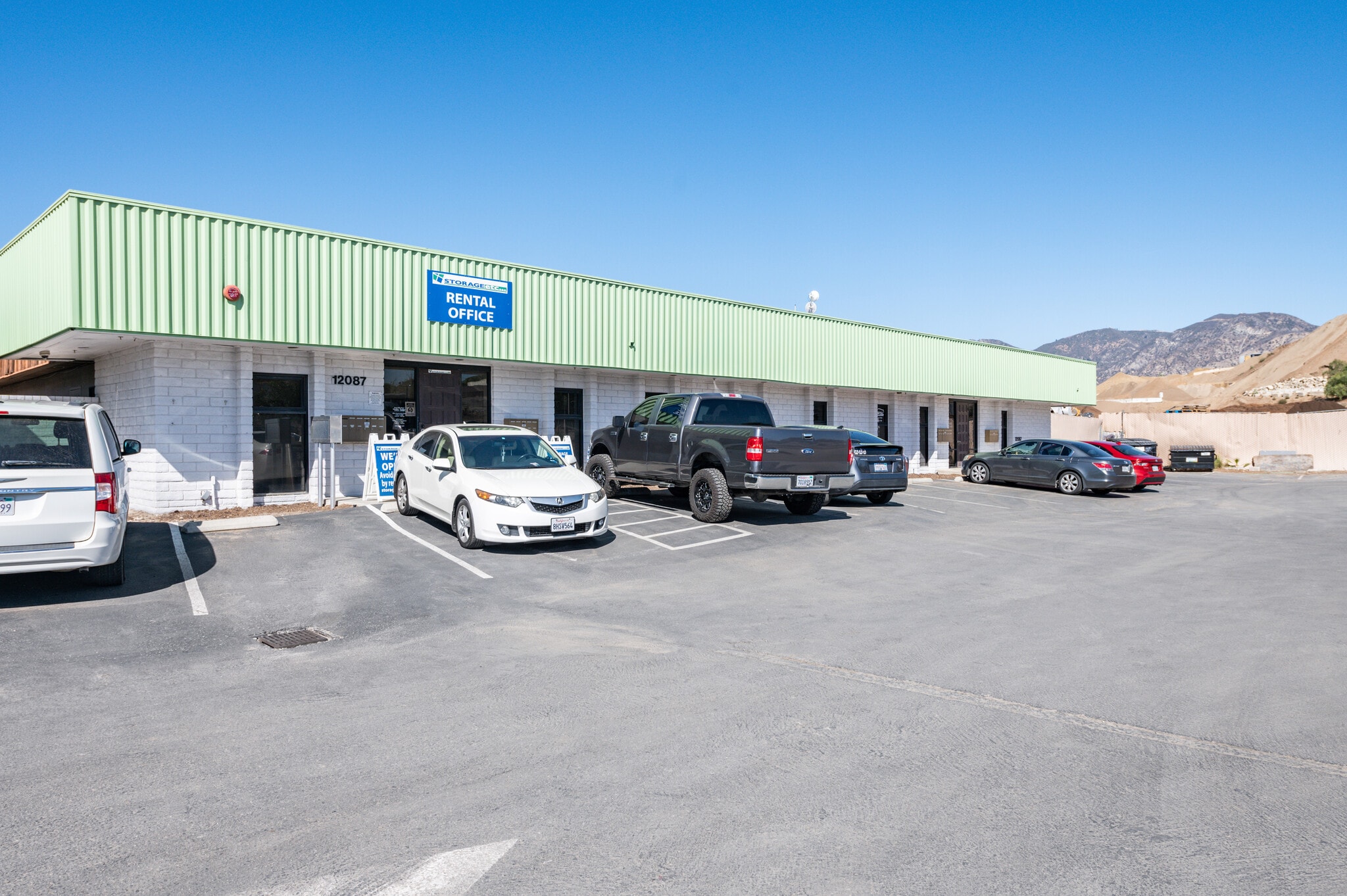 12087 Lopez Canyon Rd, Sylmar, CA for Rent