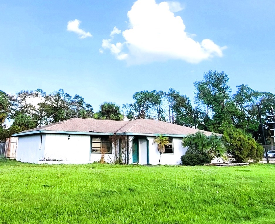 332 Tamiami Trl, Port Charlotte, FL for Sale