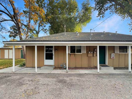 2220 S Hervey St, Boise, ID for Sale