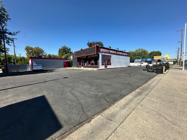 405 McHenry Ave, Modesto, CA for Rent