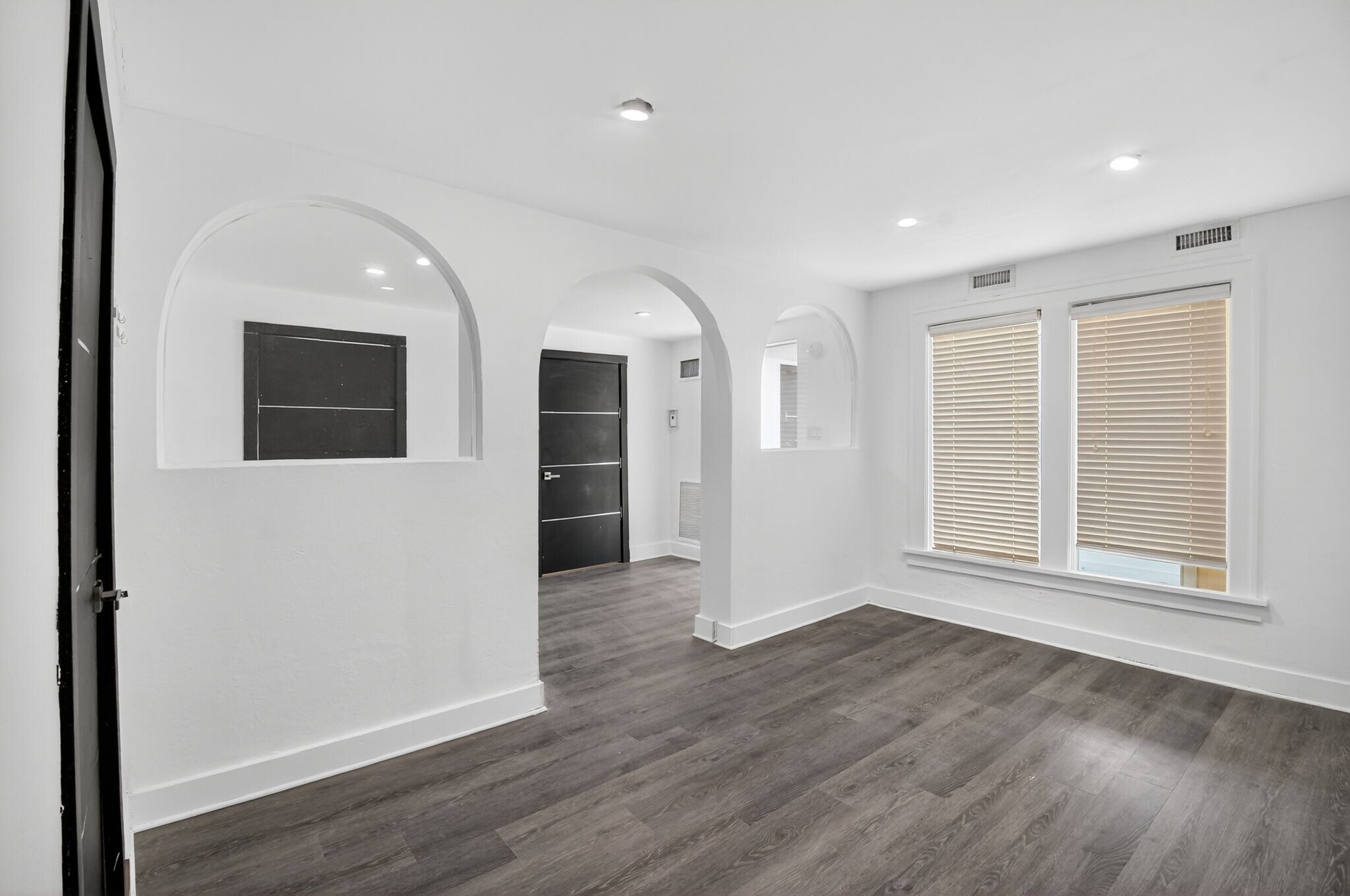 220 SW 16th St, Dania Beach, FL for Rent