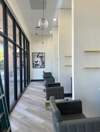 Baton Rouge, LA Retail - 3930 Burbank Dr