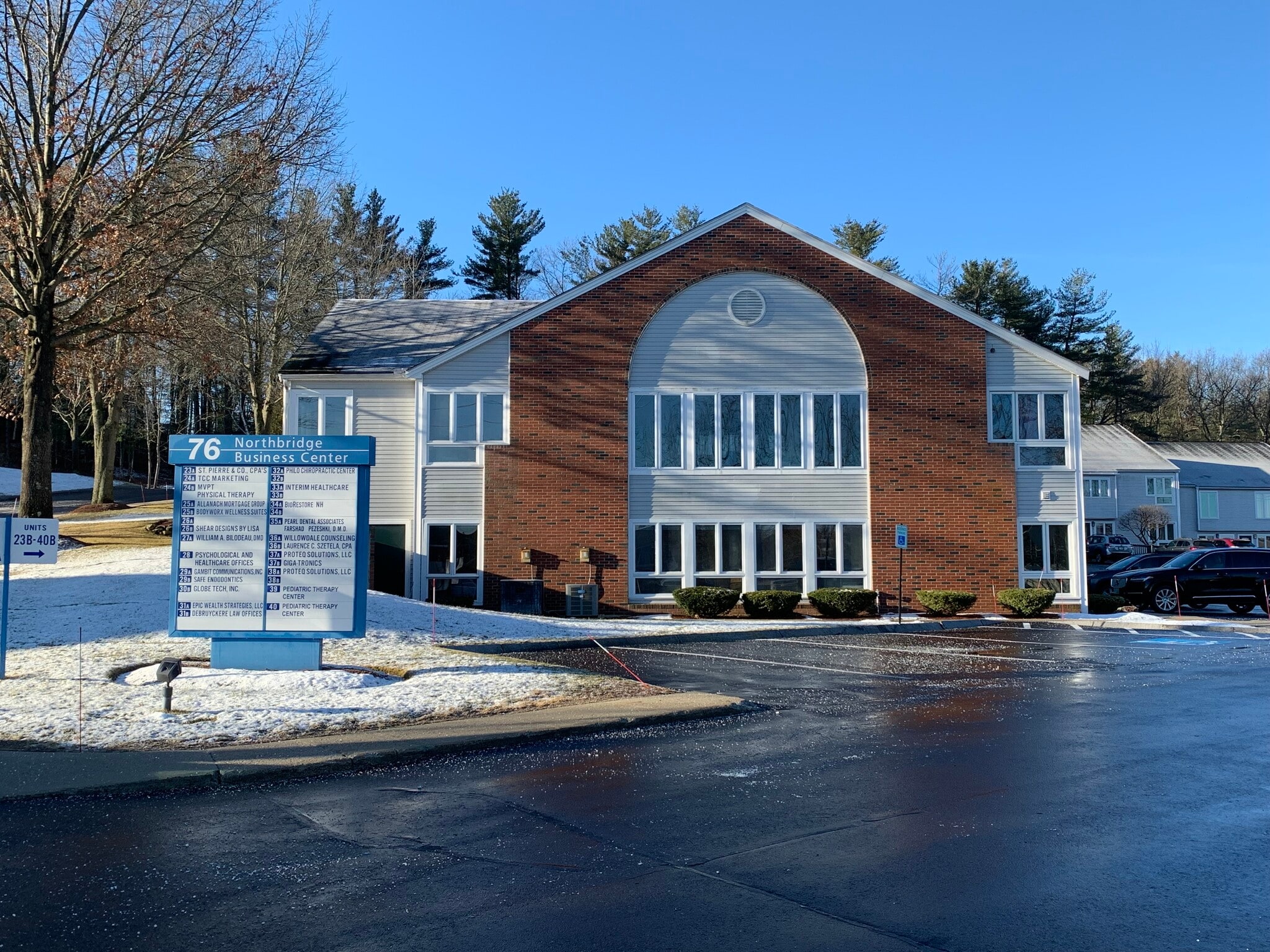 76 Northeastern Blvd, Nashua, NH for Sale