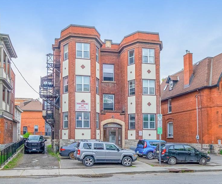 305 Waverley St W, Ottawa, ON for Sale