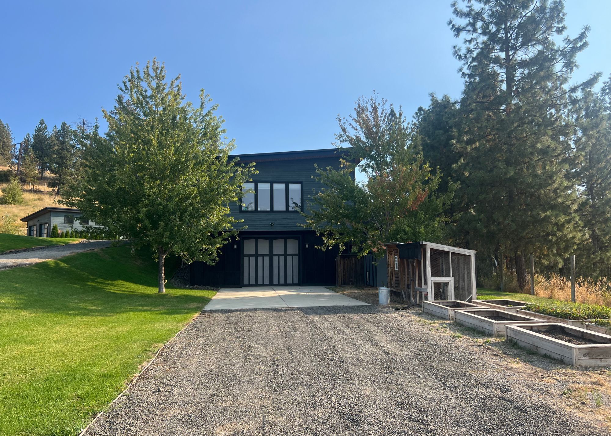 17323 N Lower Greenbluff Rd, Colbert, WA for Sale