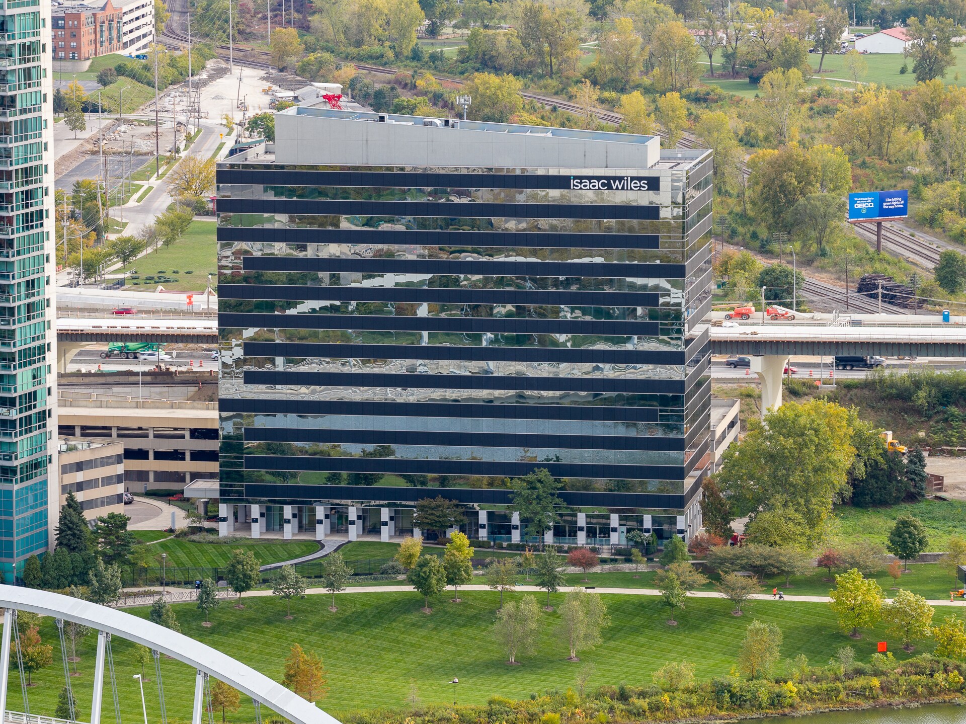 2 Miranova Pl, Columbus, OH for Rent