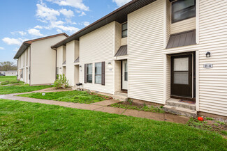 Hebron, OH Apartments - 4256 Walnut Rd