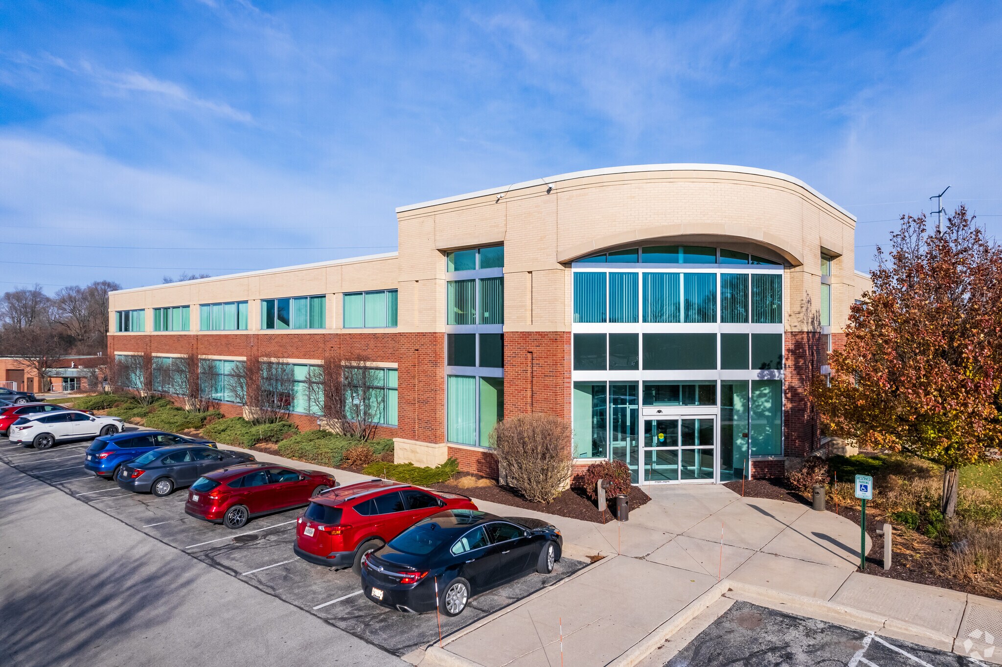 5650 N Green Bay Ave, Glendale, WI for Rent