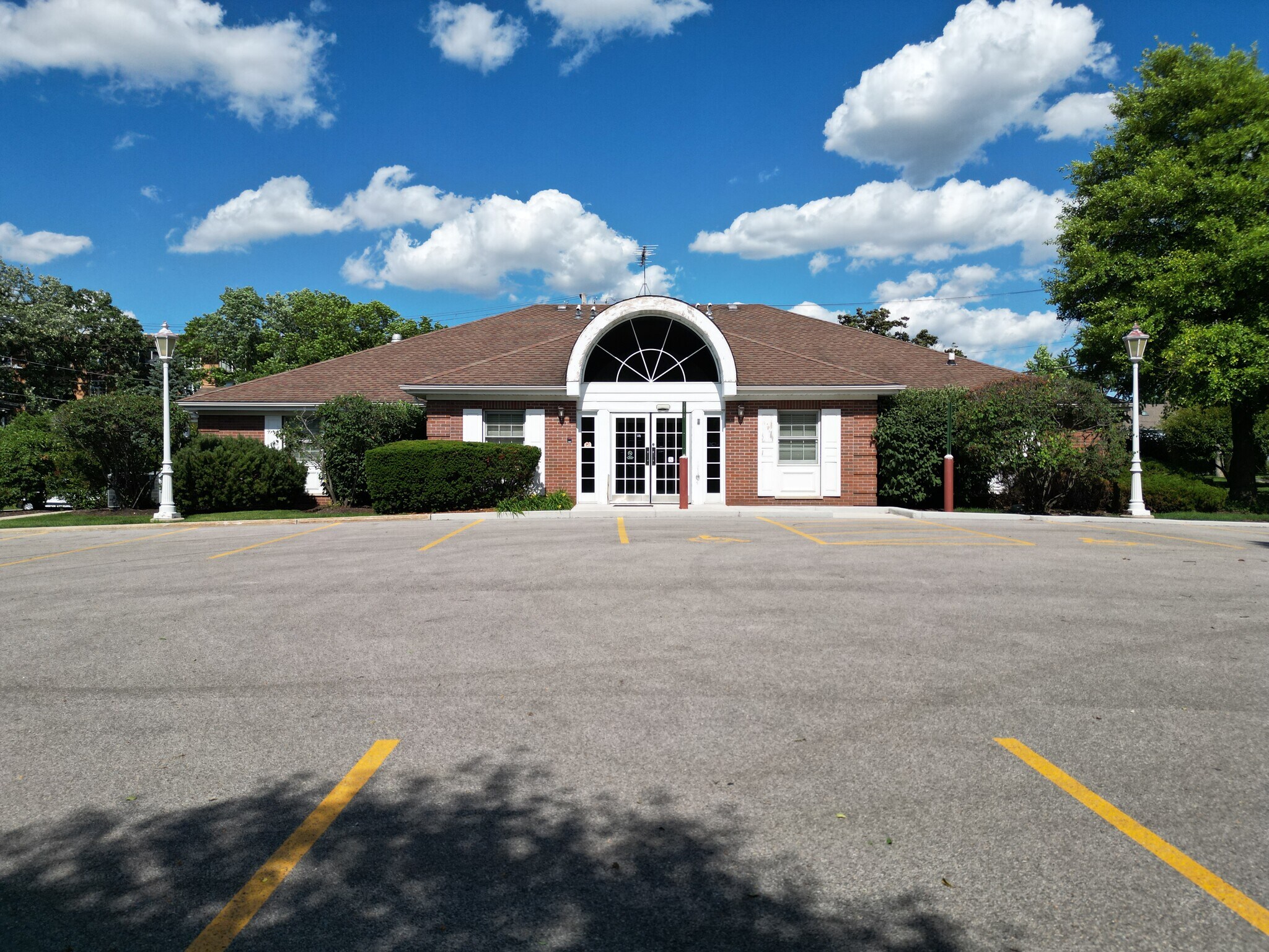 444 N Park Blvd, Glen Ellyn, IL for Sale