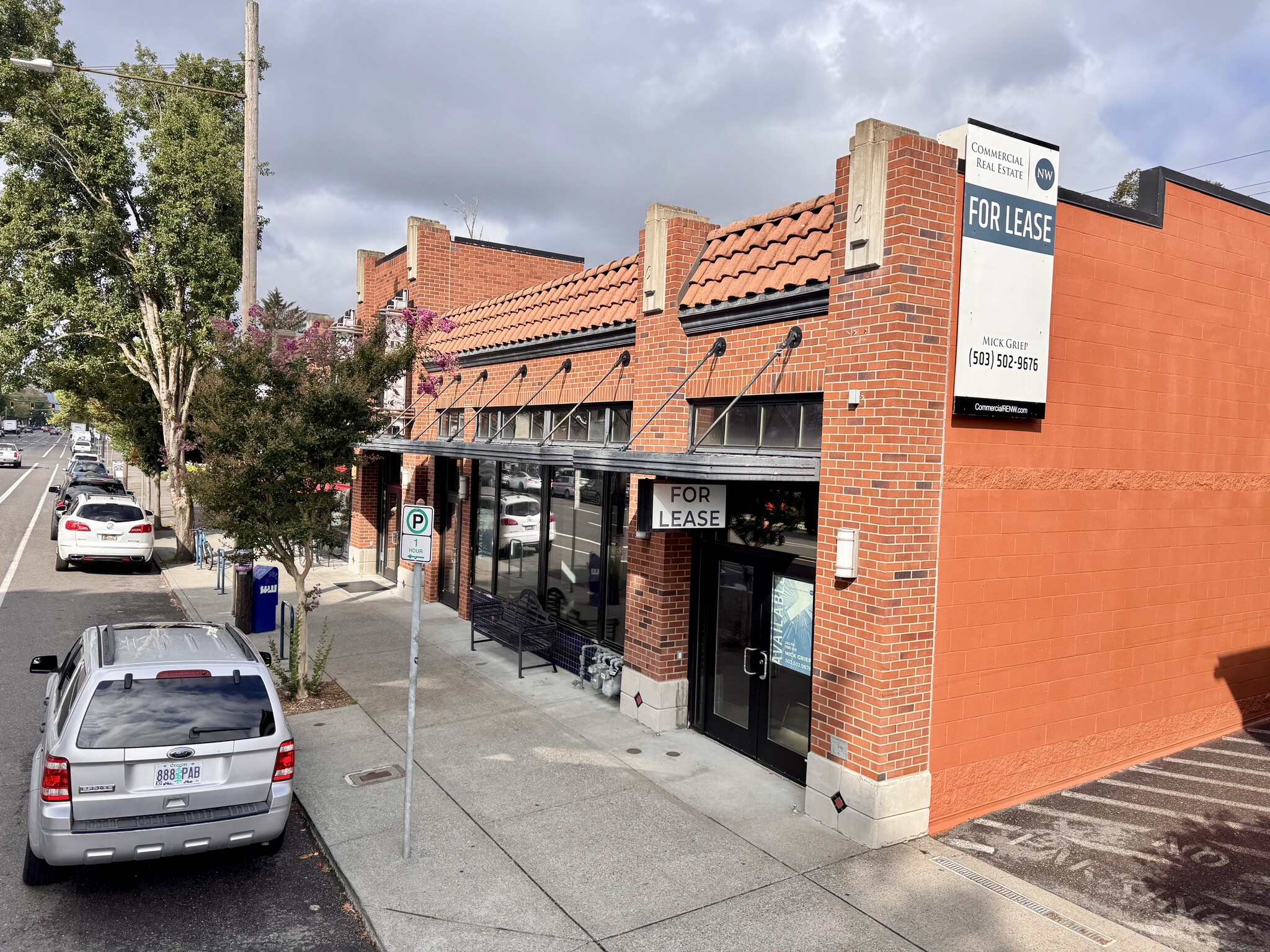 1811-1815 NE Broadway St, Portland, OR for Rent