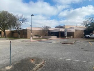 San Antonio, TX Schools - 103 W Rampart Dr