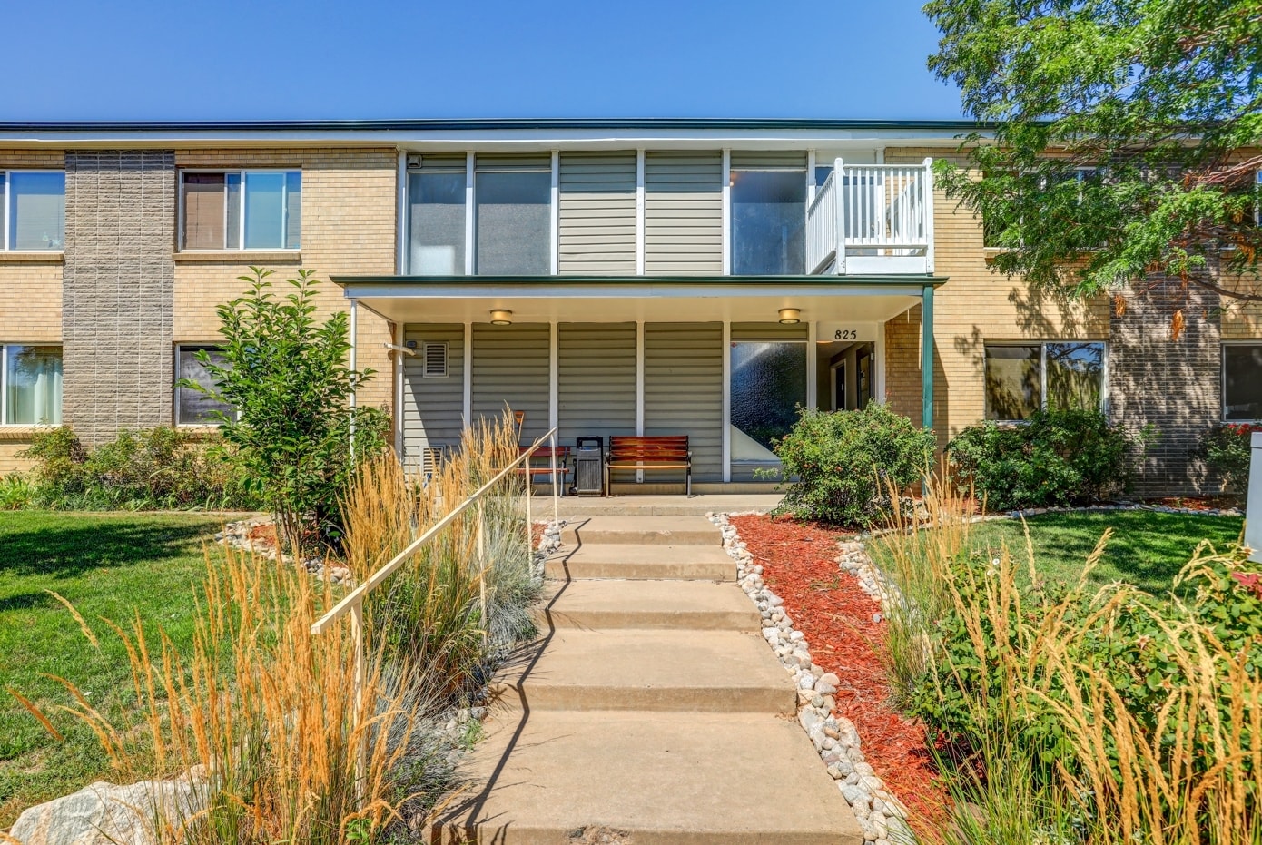 809-825 Oak St, Lakewood, CO for Sale