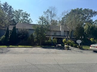 Jefferson Township, NJ Apartments - 11 Moquis Trl