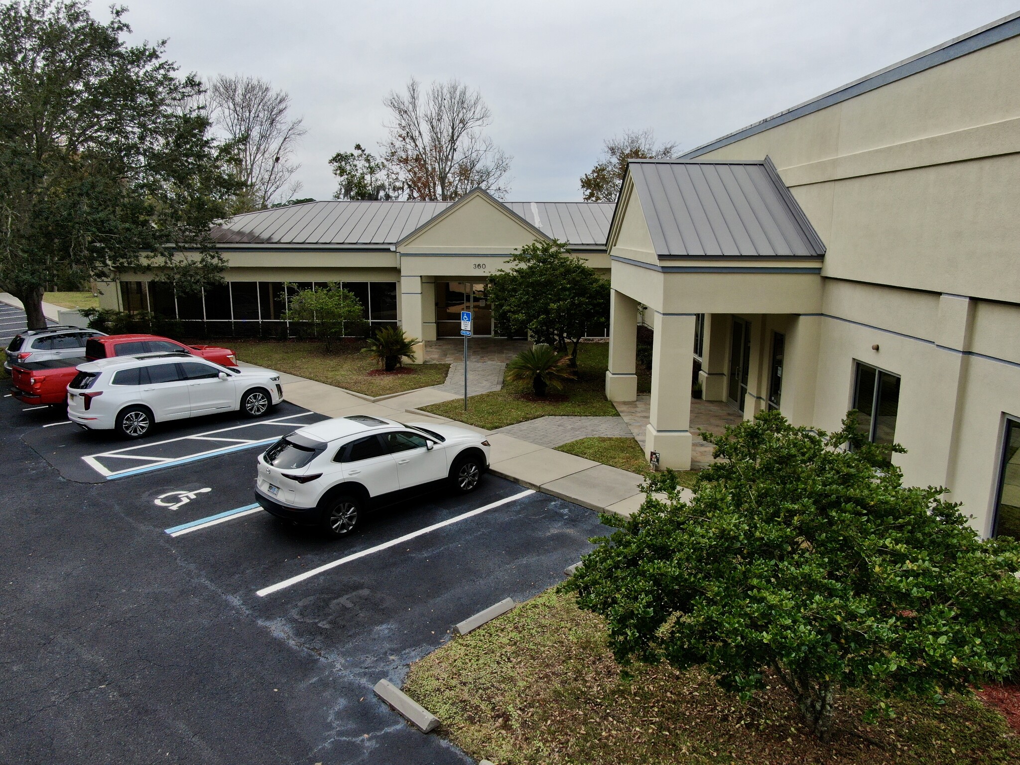 360 Corporate Way, Jacksonville, FL for Rent