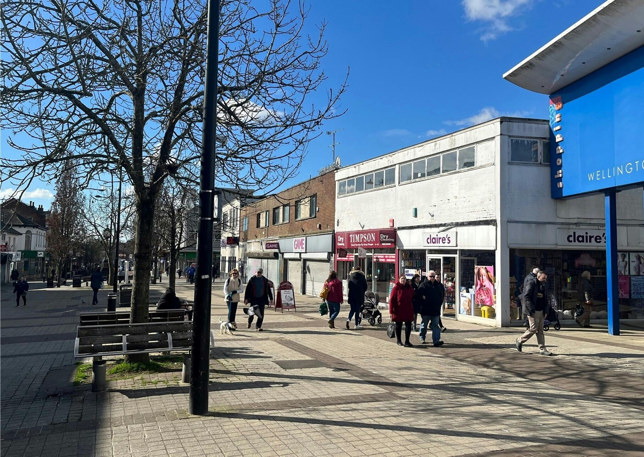 18-21 Wellington Way, Waterlooville, HAM for Rent