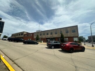 Kankakee, IL undefined - 8 Dearborn Sq
