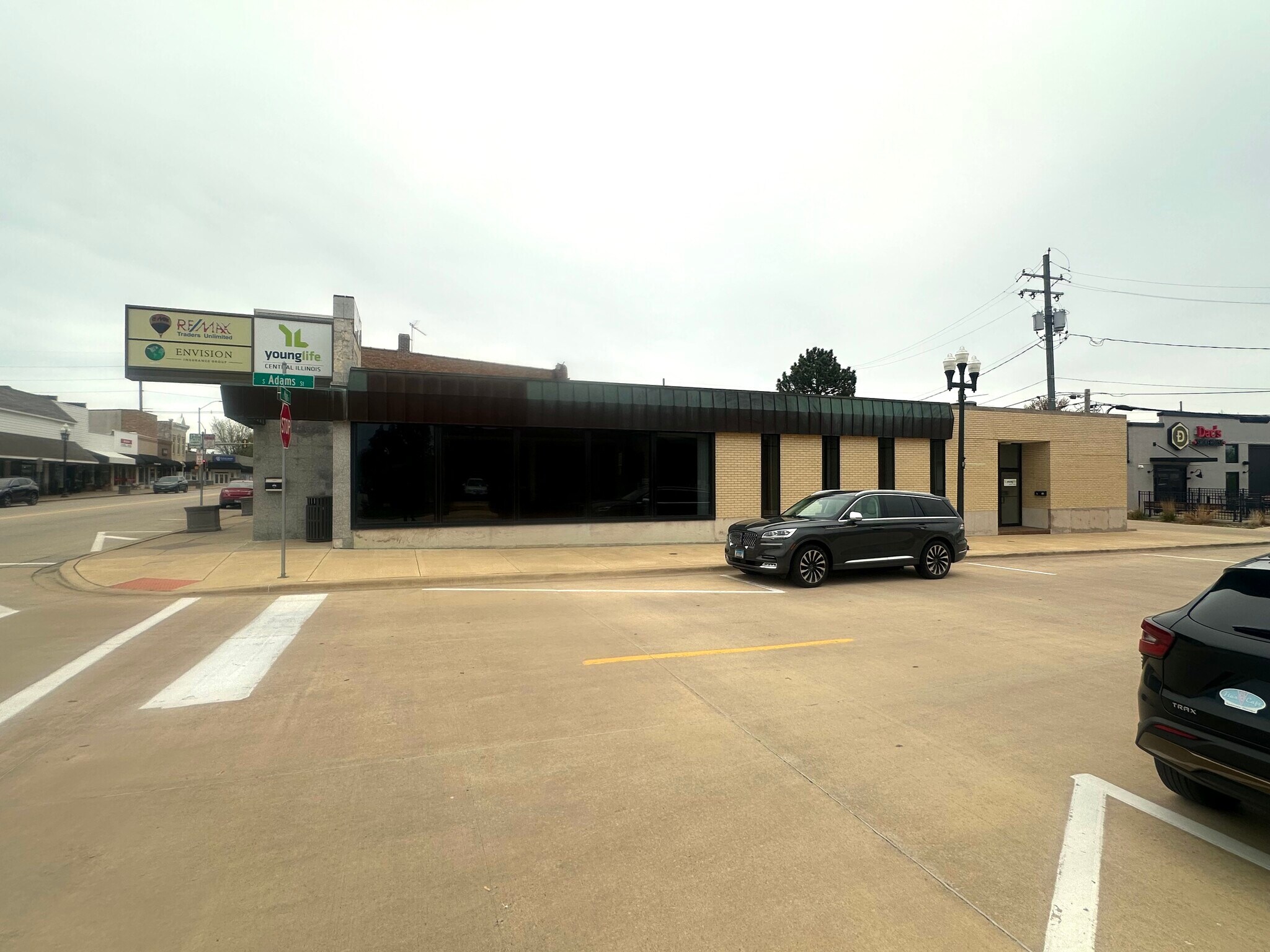 150 S Main St, Morton, IL for Rent