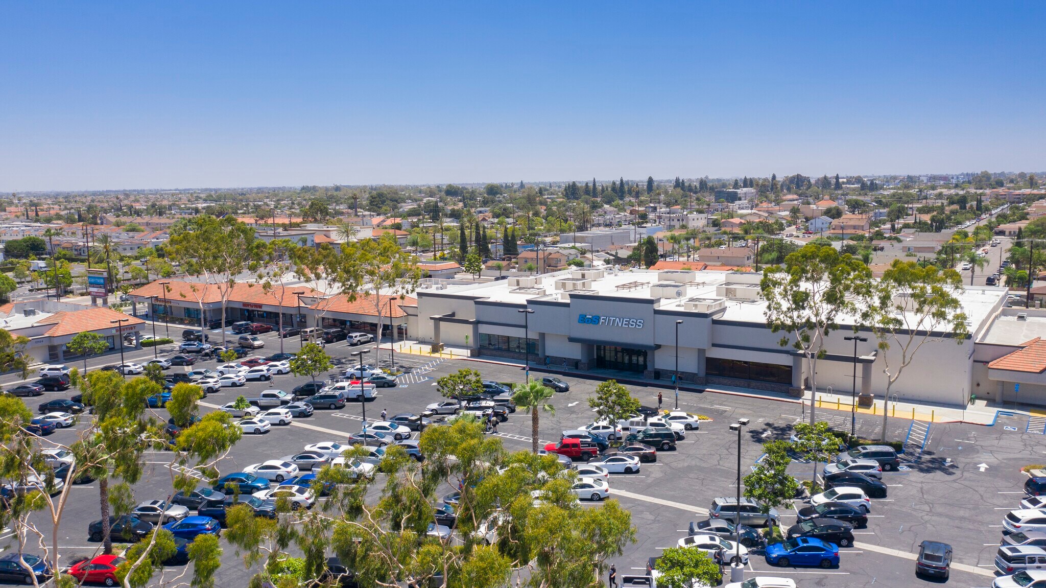 12090-12146 Carson St, Hawaiian Gardens, CA for Rent