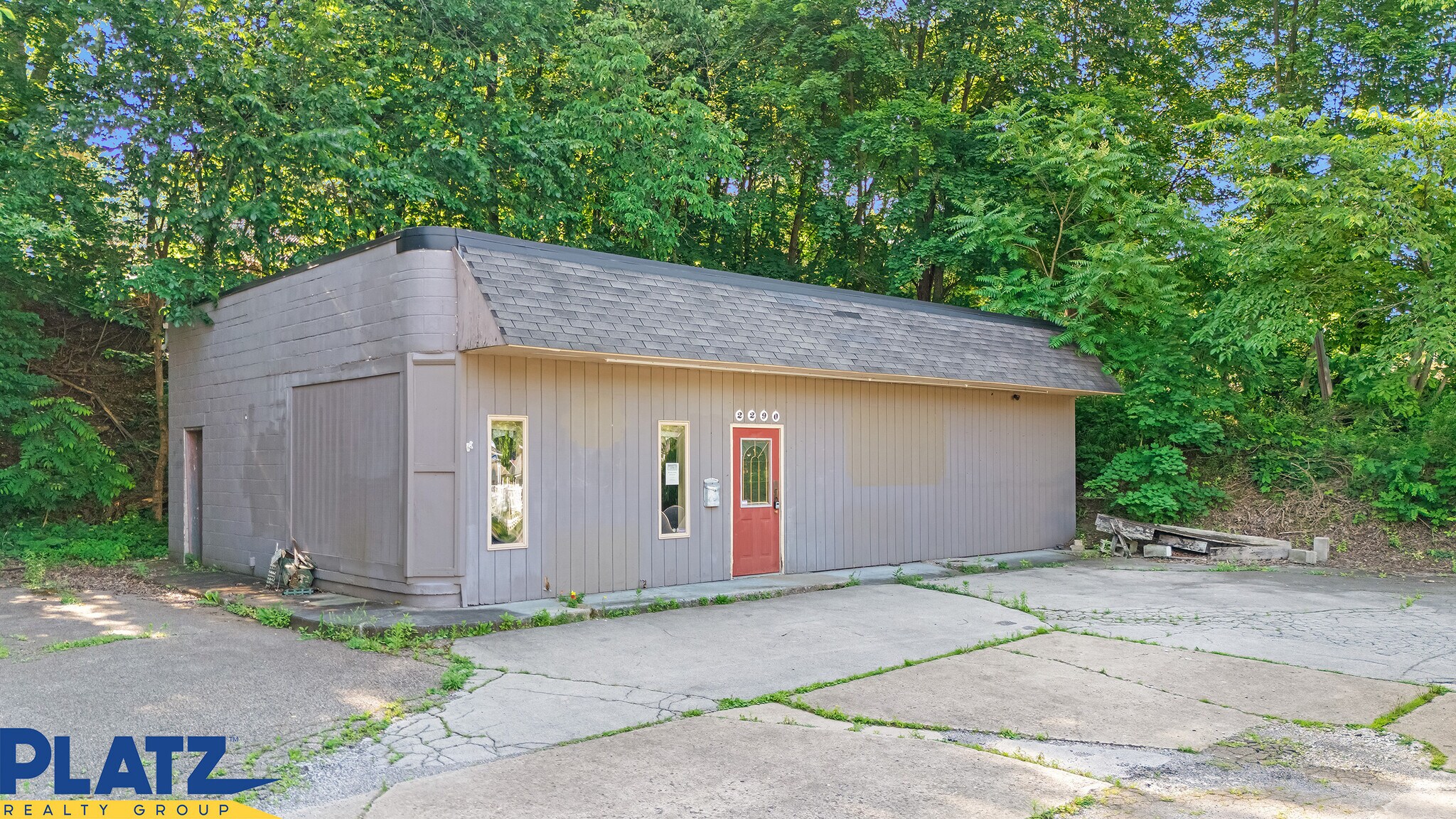 2290 Saint Clair Ave, East Liverpool, OH for Rent